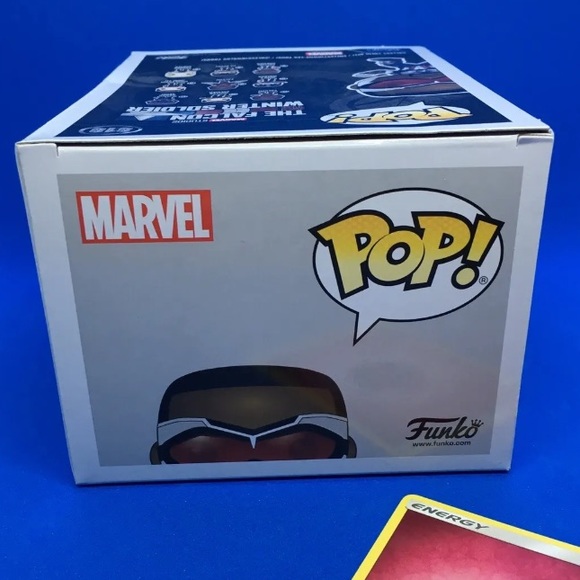 Funko Pop! Falcon and the Winter Soldier: Captain America #818 Amazon Exclusive - Picture 7 of 11